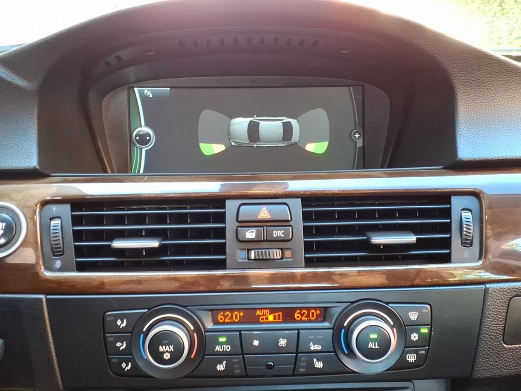 Used 2011 BMW 328i Sedan RWD image 16