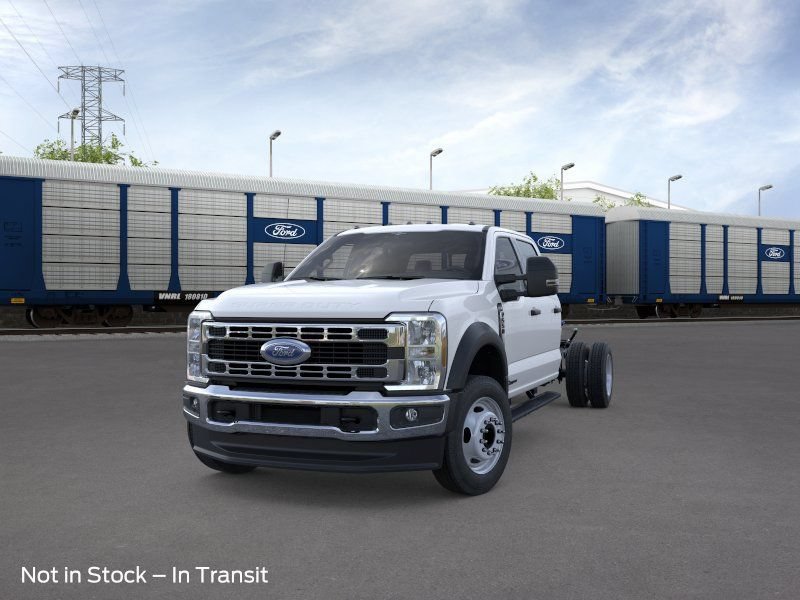 New 2026 Ford F550 4x4 Crew Cab image 2