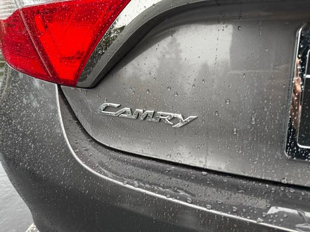 Used 2016 Toyota Camry SE image 27