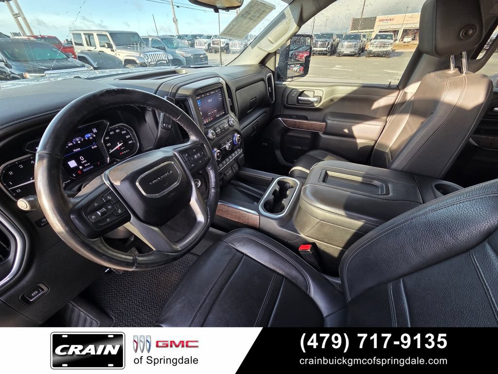 Used 2022 GMC Sierra 2500 Denali w/ Denali Ultimate Package AWD/4WD image 9