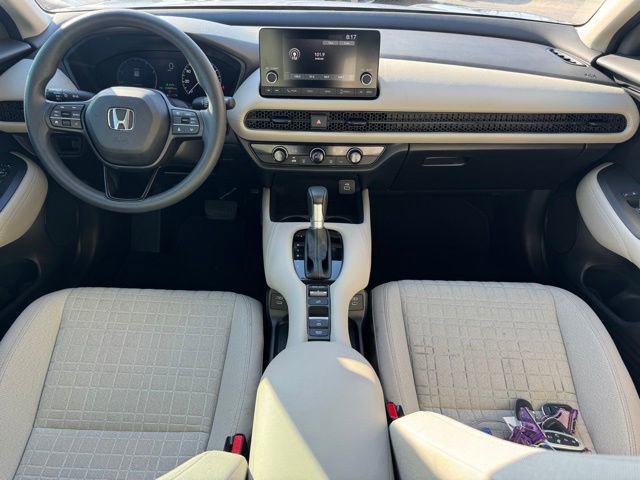 Used 2025 Honda HR-V LX image 12