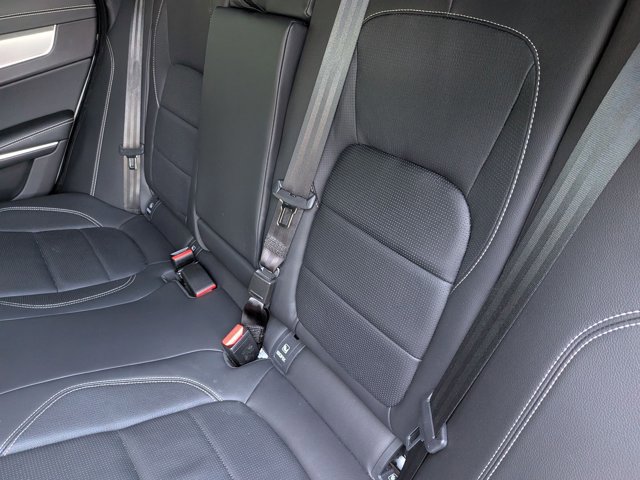 Certified 2024 Jaguar XF R-Dynamic SE image 15