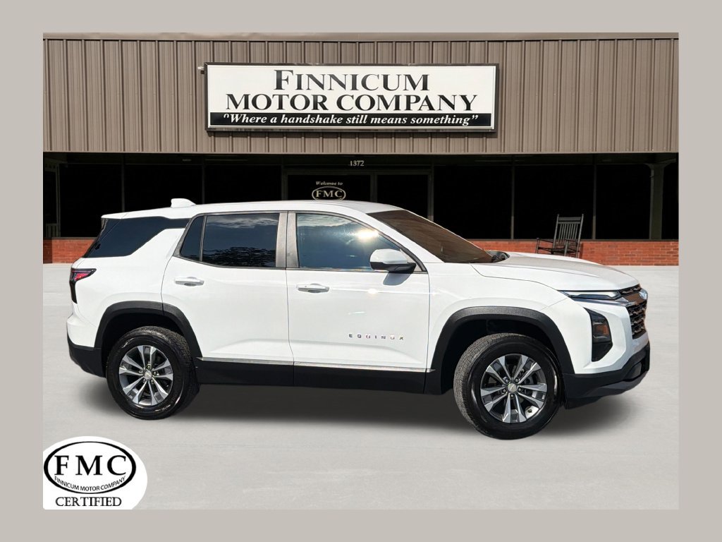 Used 2026 Chevrolet Equinox LT FWD image 1