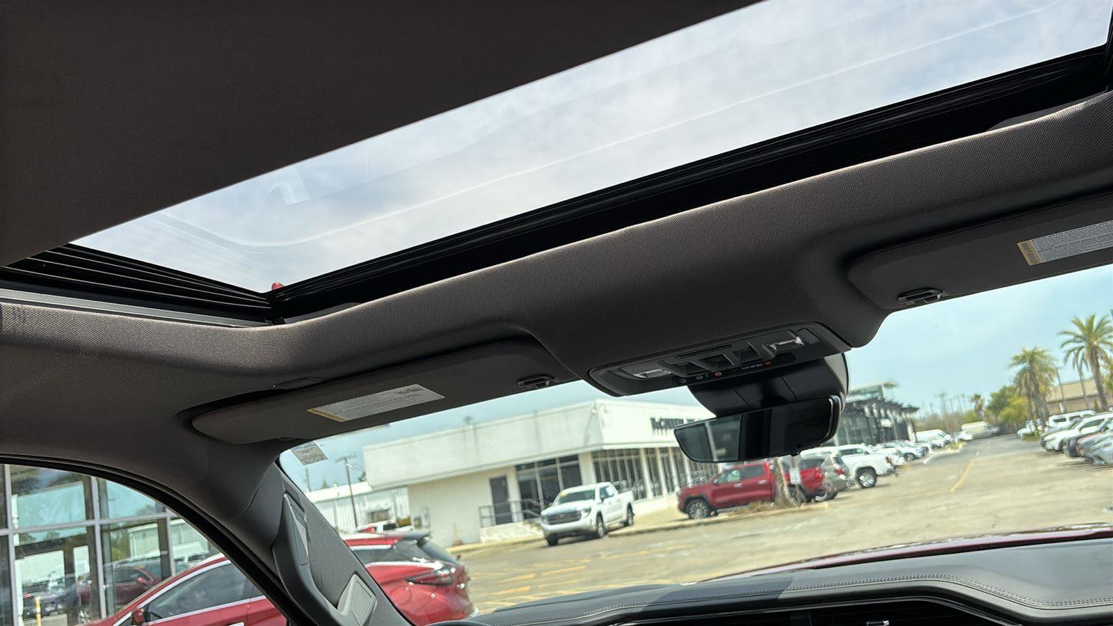 Certified 2024 GMC Sierra 1500 Denali w/ Technology Package AWD/4WD image 24