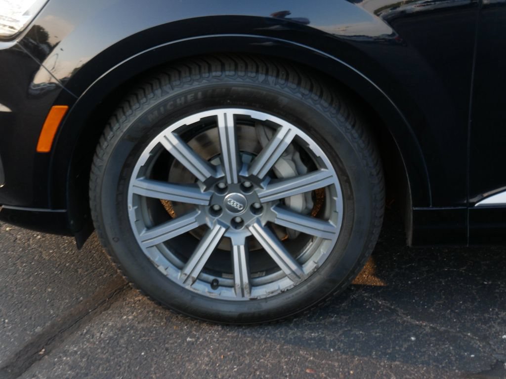 Used 2017 Audi Q7 3.0T Prestige w/ Prestige Package AWD/4WD image 8