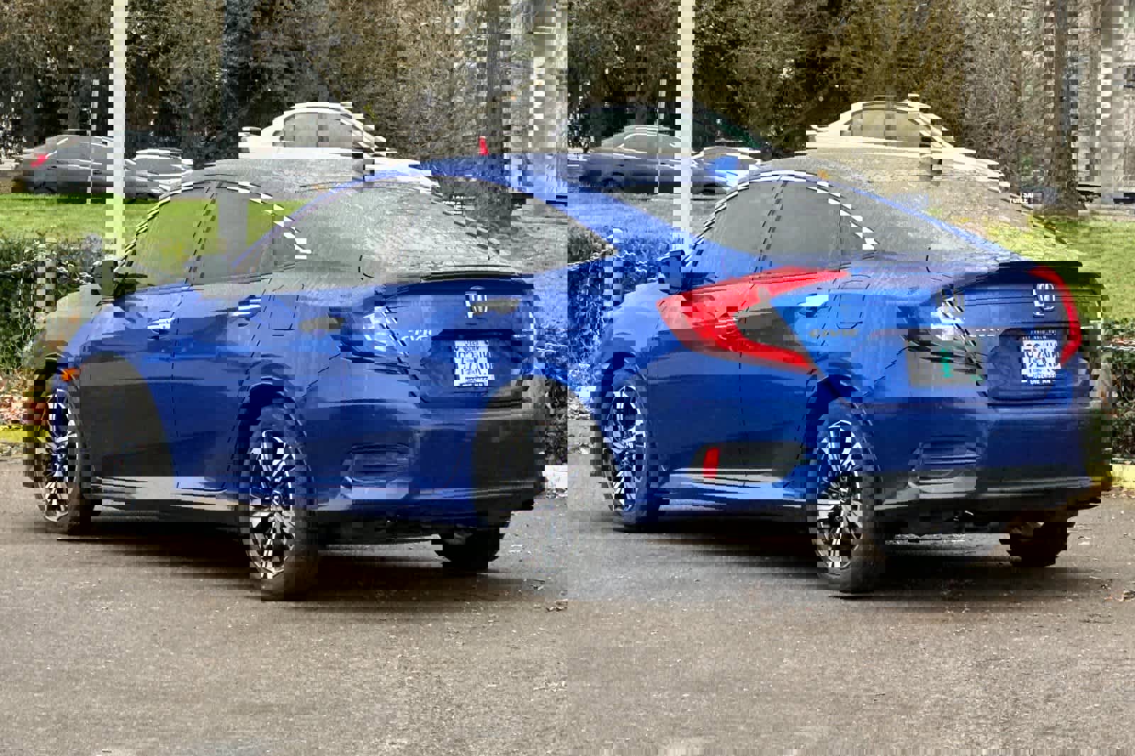 Used 2018 Honda Civic Touring image 6