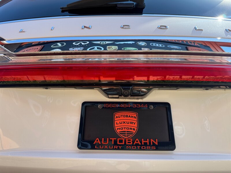 Used 2021 Lincoln Navigator L Reserve AWD/4WD image 16