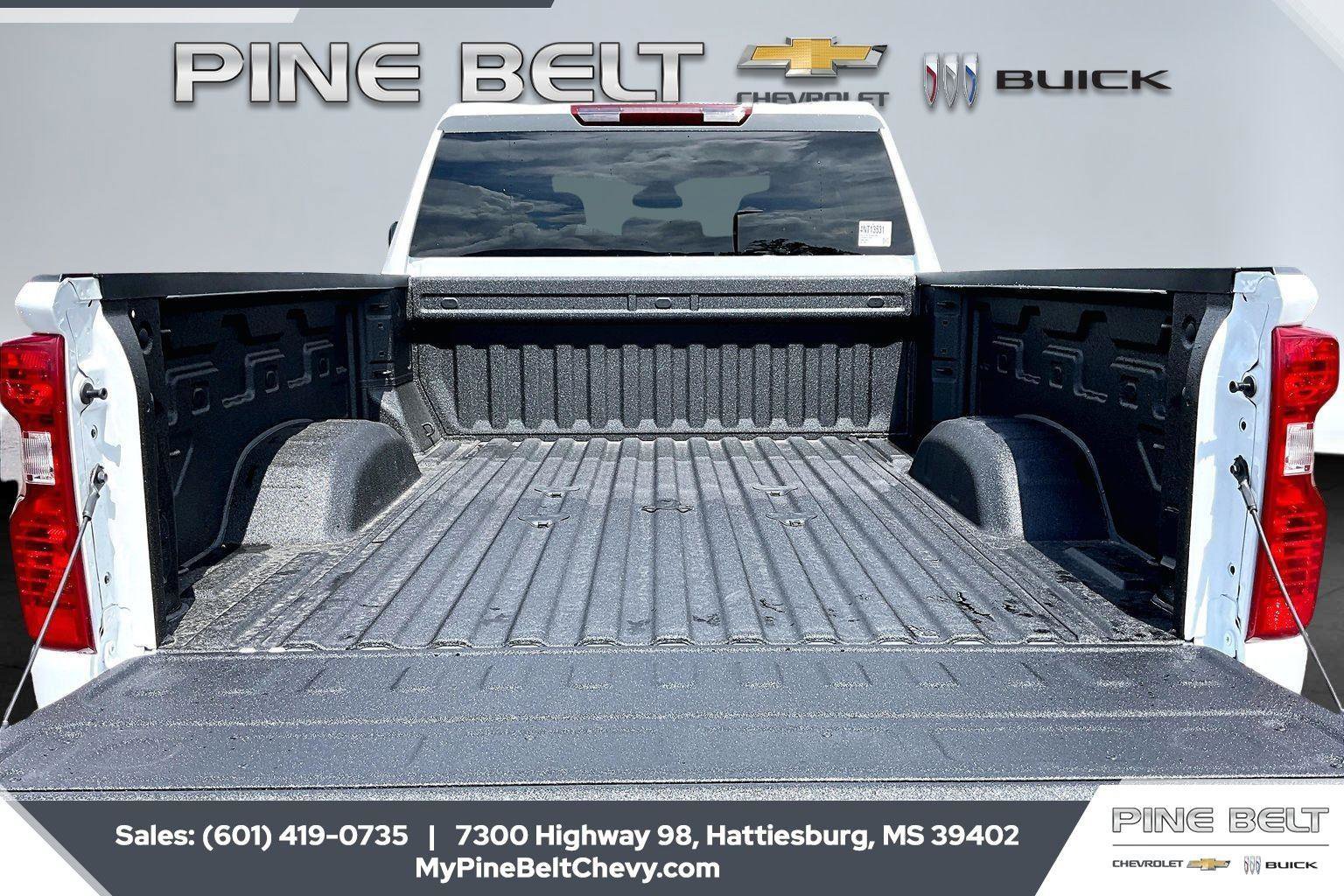 New 2026 Chevrolet Silverado 2500 Custom w/ Custom Value Package image 5