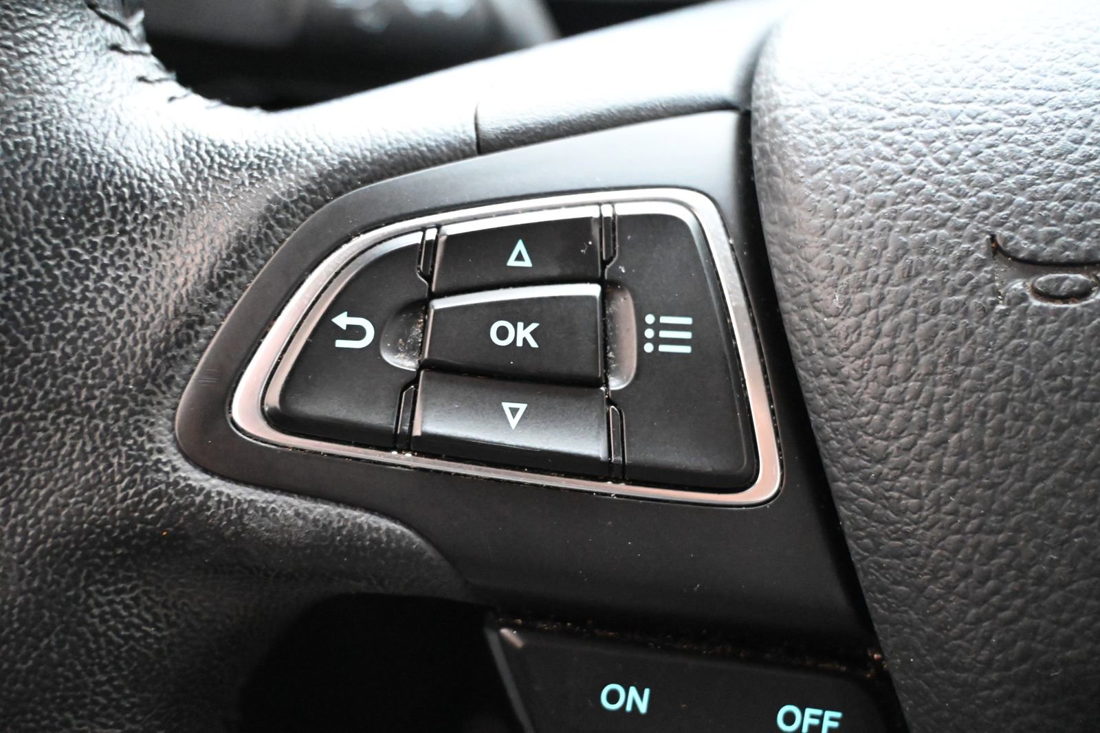 Used 2019 Ford EcoSport SE image 10