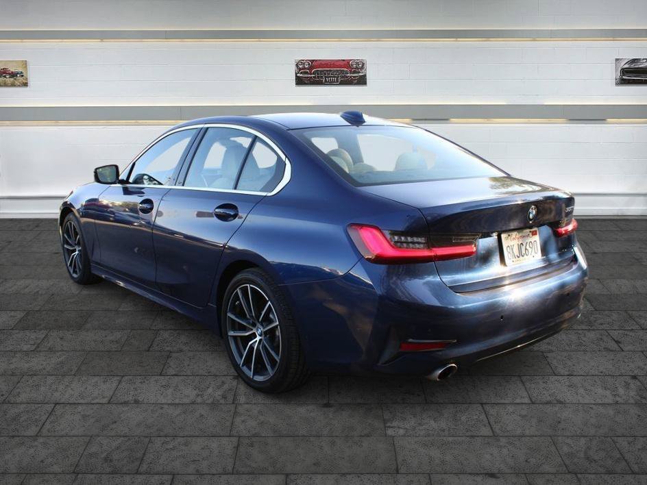 Used 2019 BMW 330i Sedan w/ Premium Package RWD image 5
