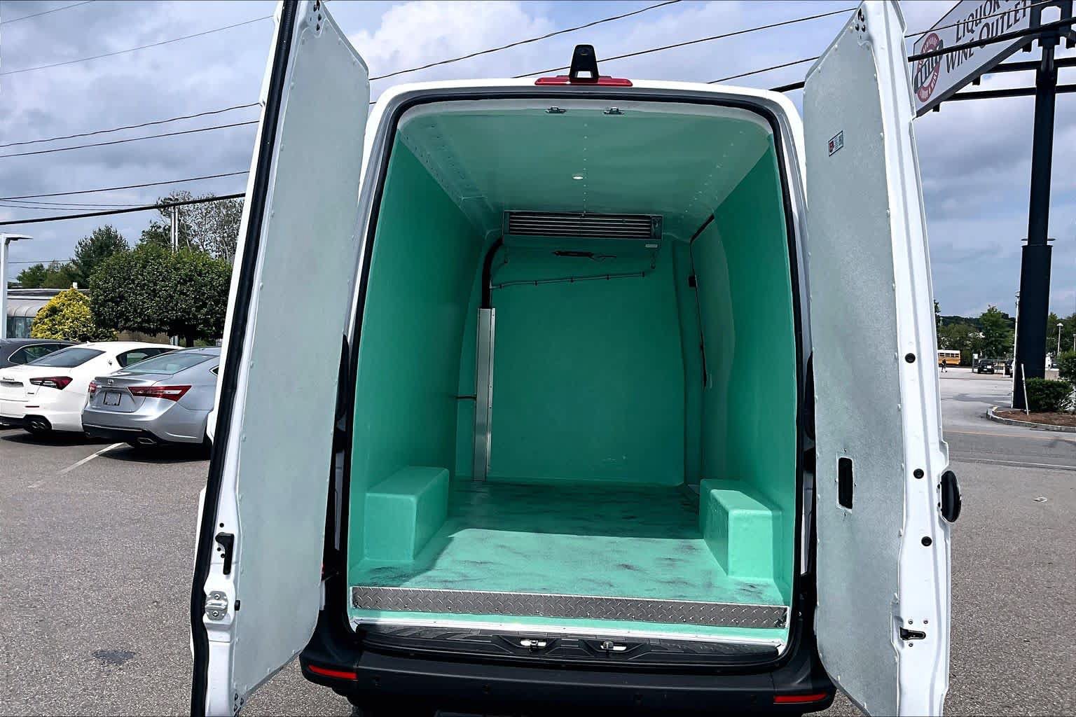 New 2026 Mercedes-Benz Sprinter 2500 image 7
