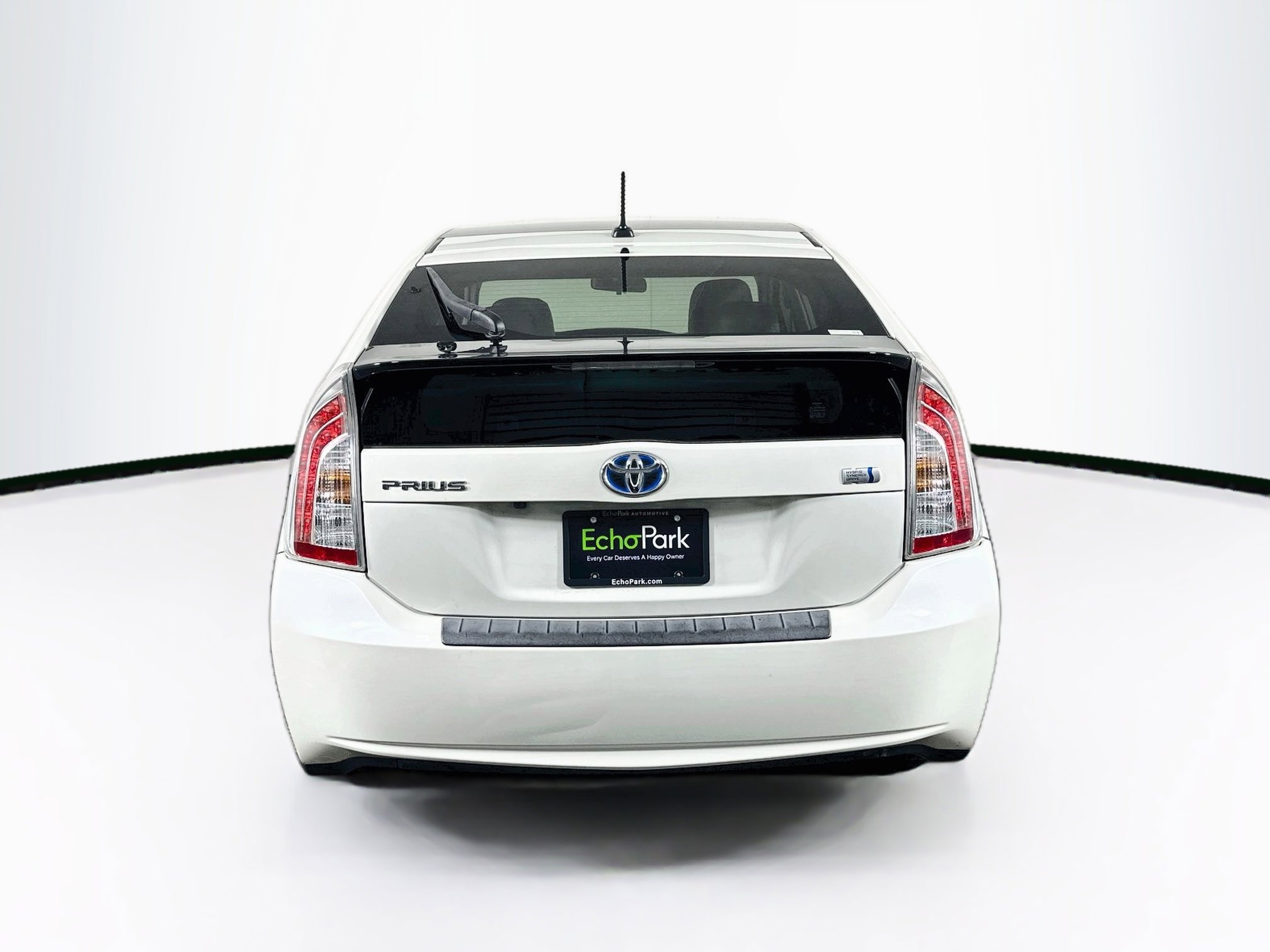 Used 2015 Toyota Prius Three w/ Solar Roof Package FWD image 7