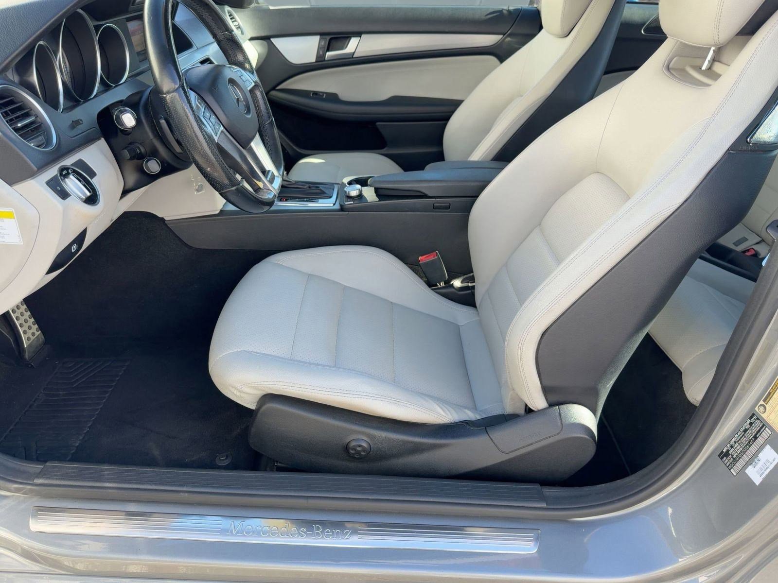 Used 2013 Mercedes-Benz C 250 Coupe image 4