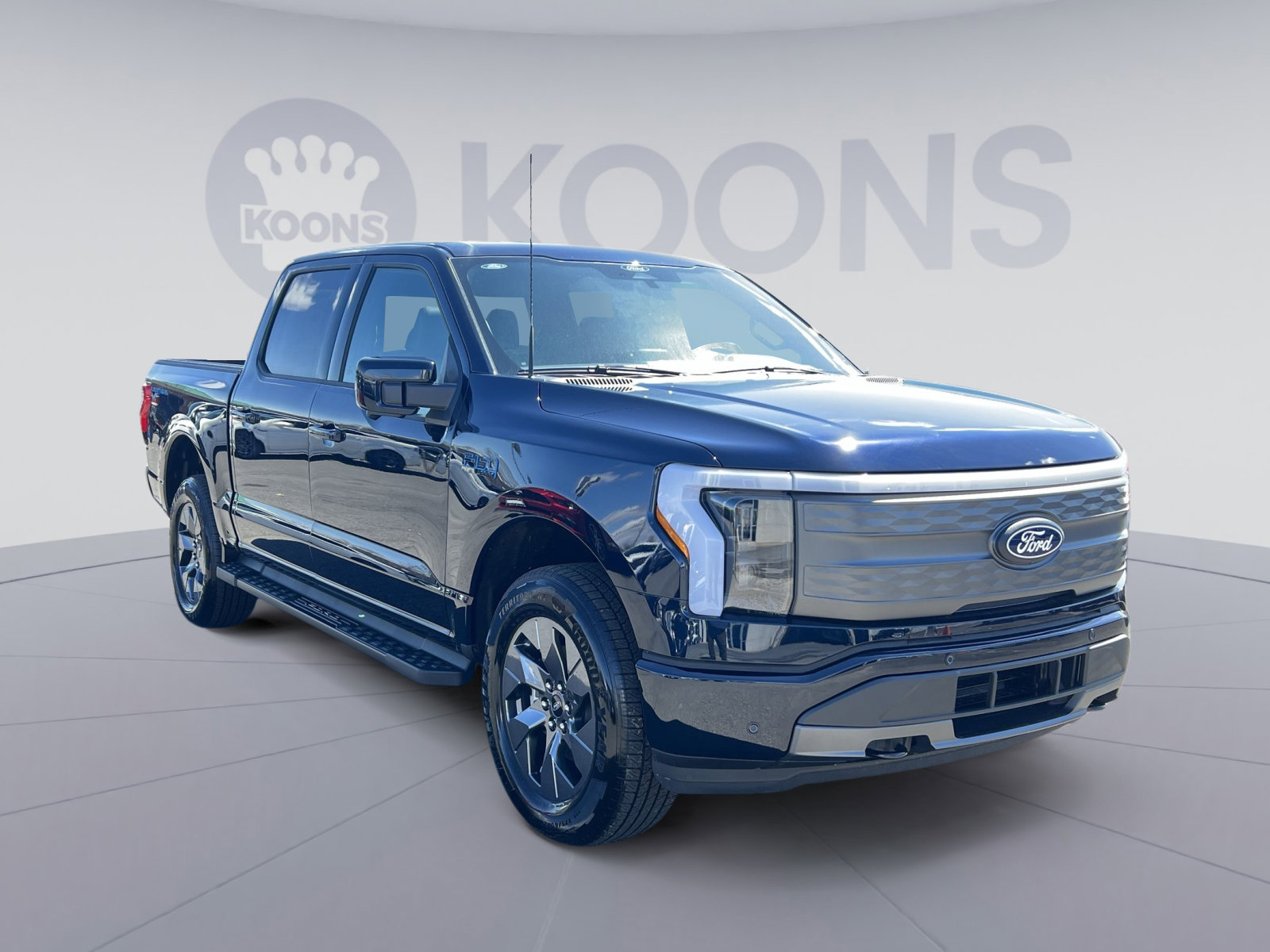 New 2025 Ford F150 Lightning Lariat image 10