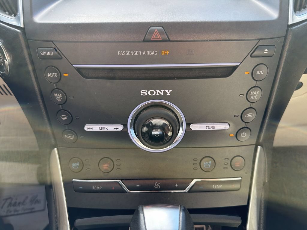 Used 2016 Ford Edge Titanium w/ Equipment Group 301A AWD/4WD image 19