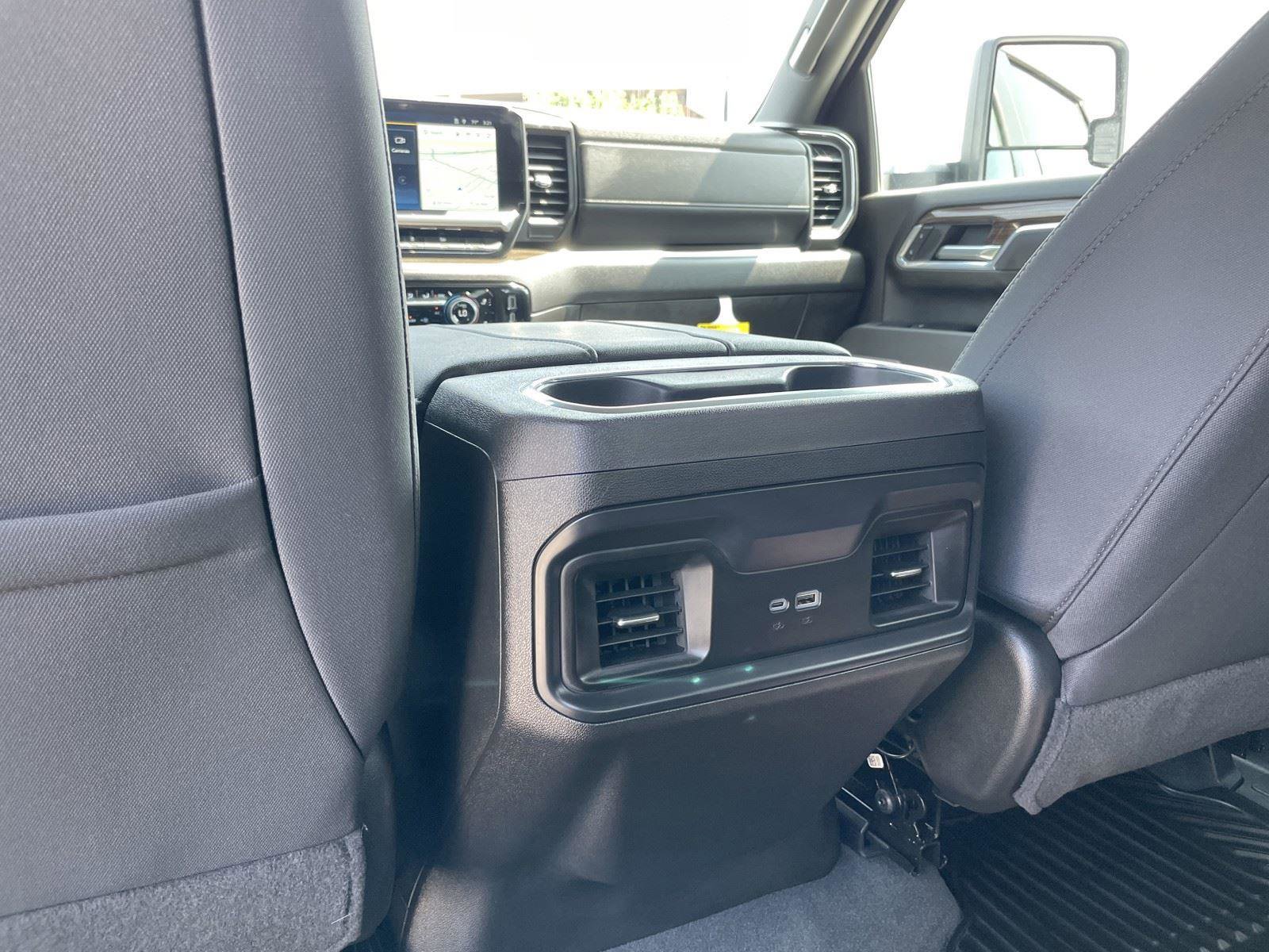 Used 2025 Chevrolet Silverado 2500 LT w/ Convenience Package AWD/4WD image 22
