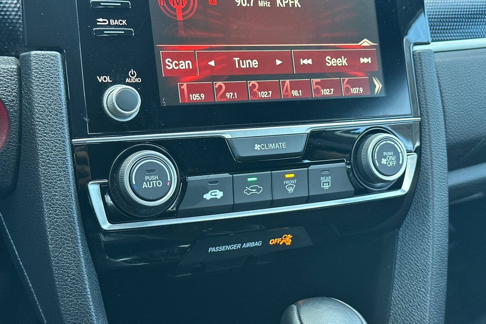 Used 2019 Honda Civic Sport image 18