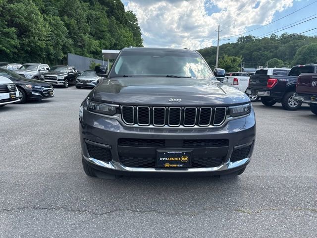 Used 2022 Jeep Grand Cherokee L Limited AWD/4WD image 2