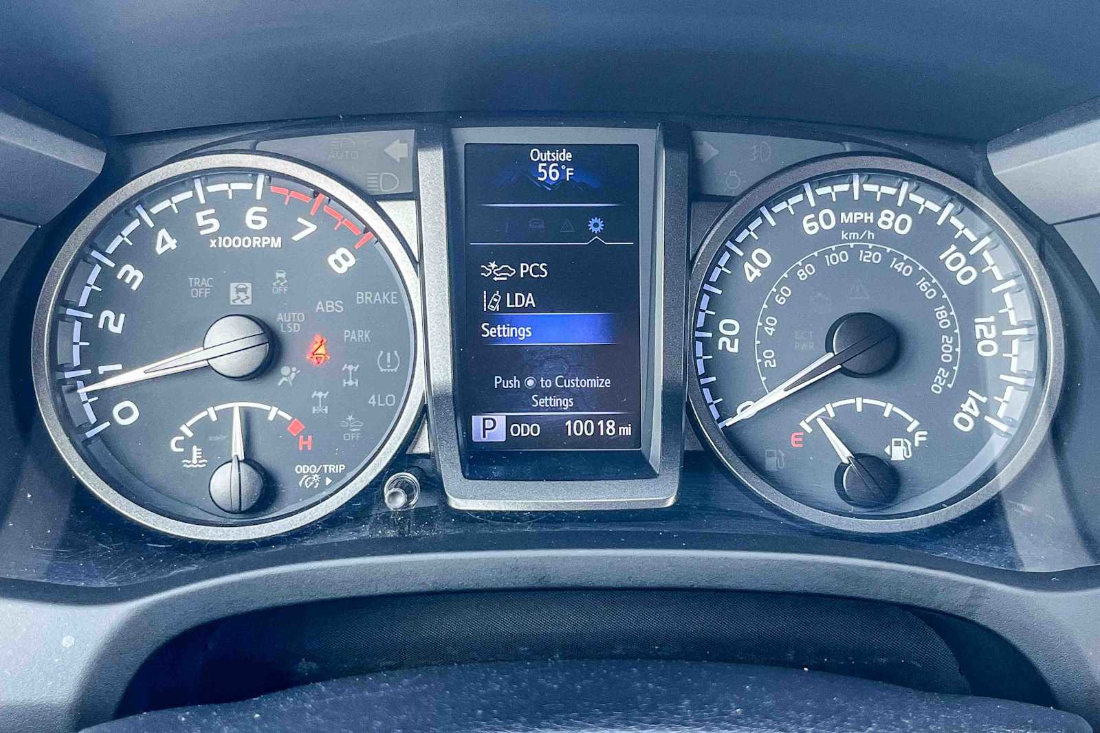 Used 2022 Toyota Tacoma TRD Off-Road image 23