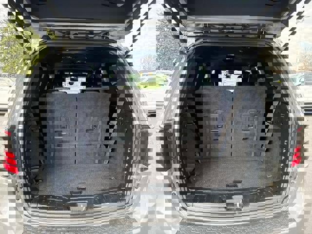 Used 2021 Dodge Durango R/T w/ Technology Group image 25