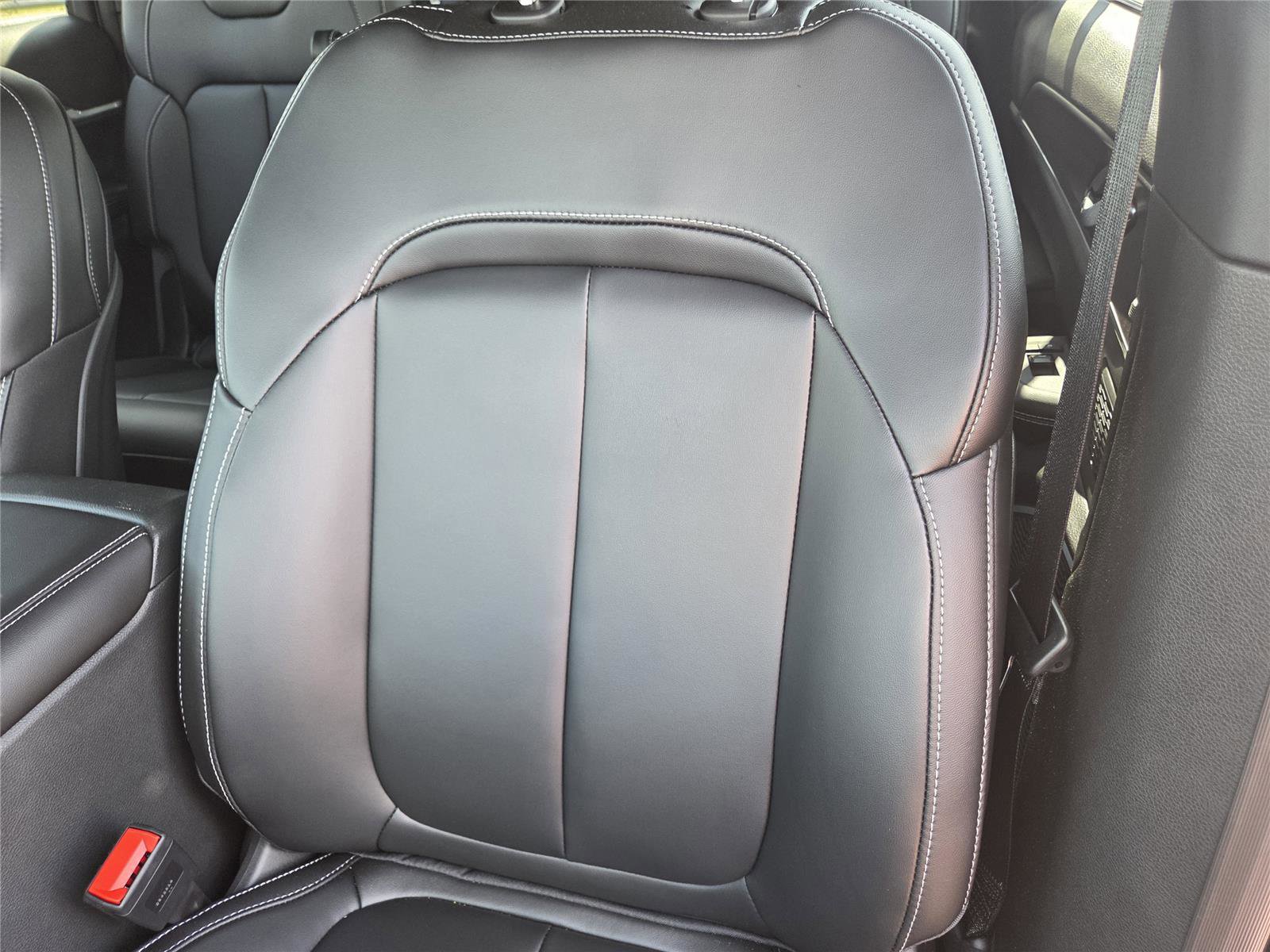 New 2026 Jeep Grand Cherokee L Limited image 19