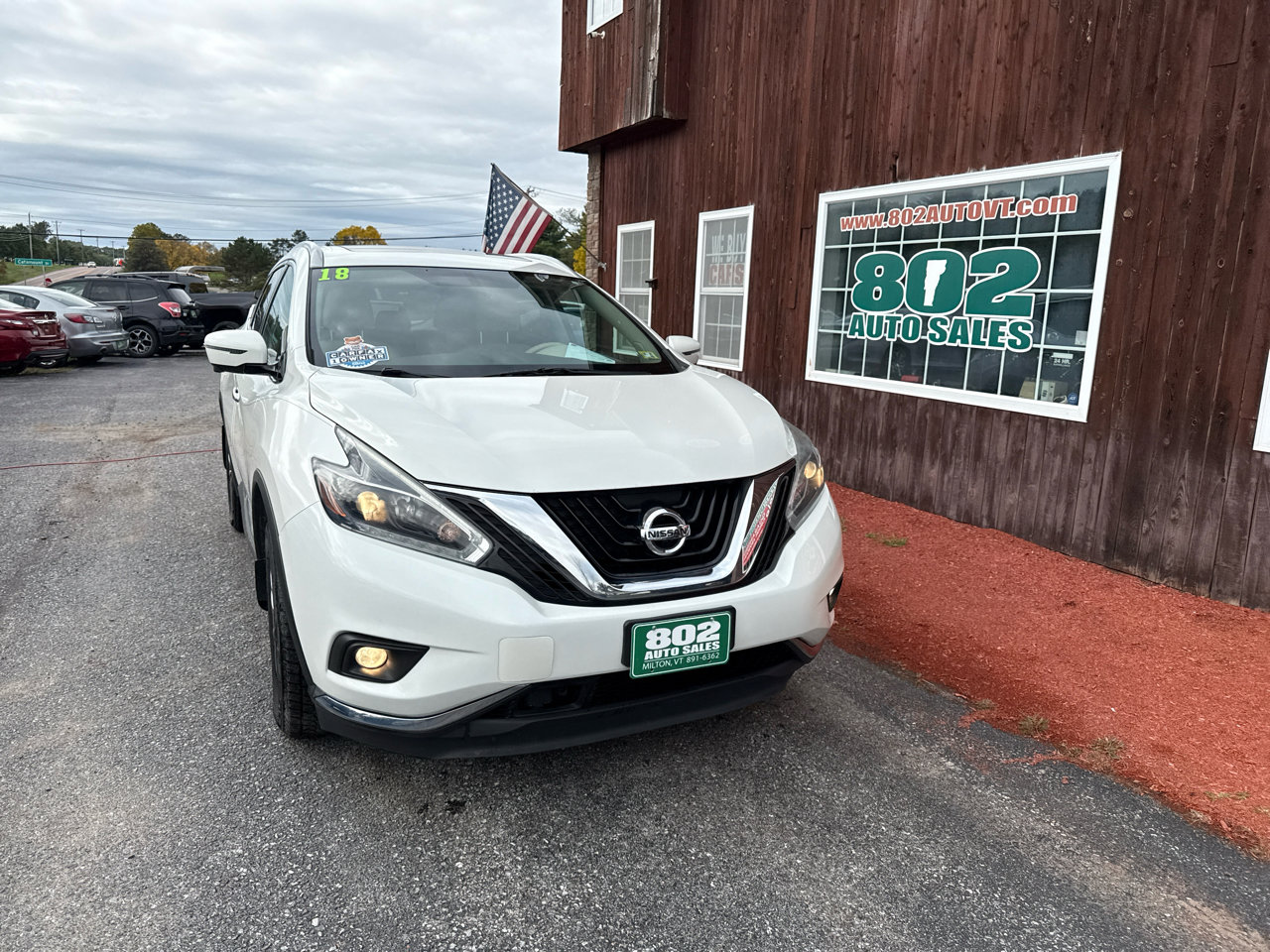 Used 2018 Nissan Murano SL w/ Moonroof Package image 2