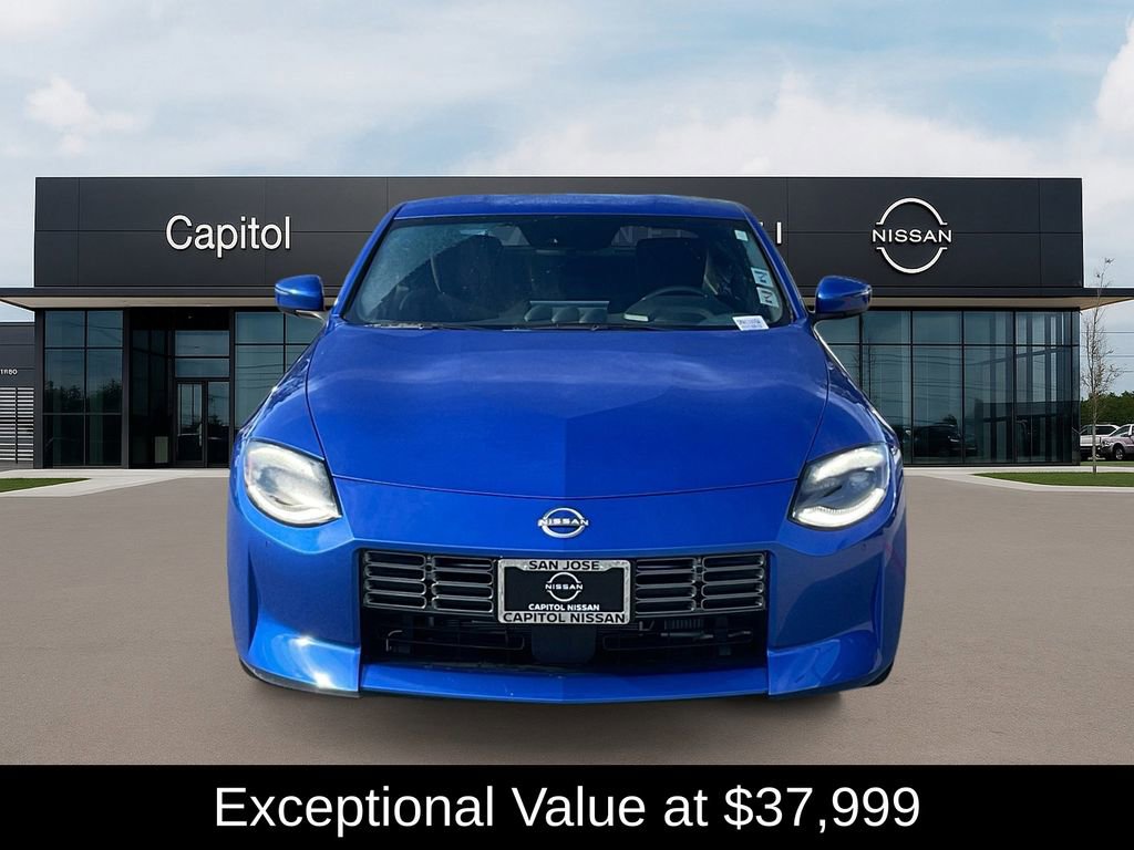 Used 2025 Nissan Z Sport w/ Floor Mat Package image 2