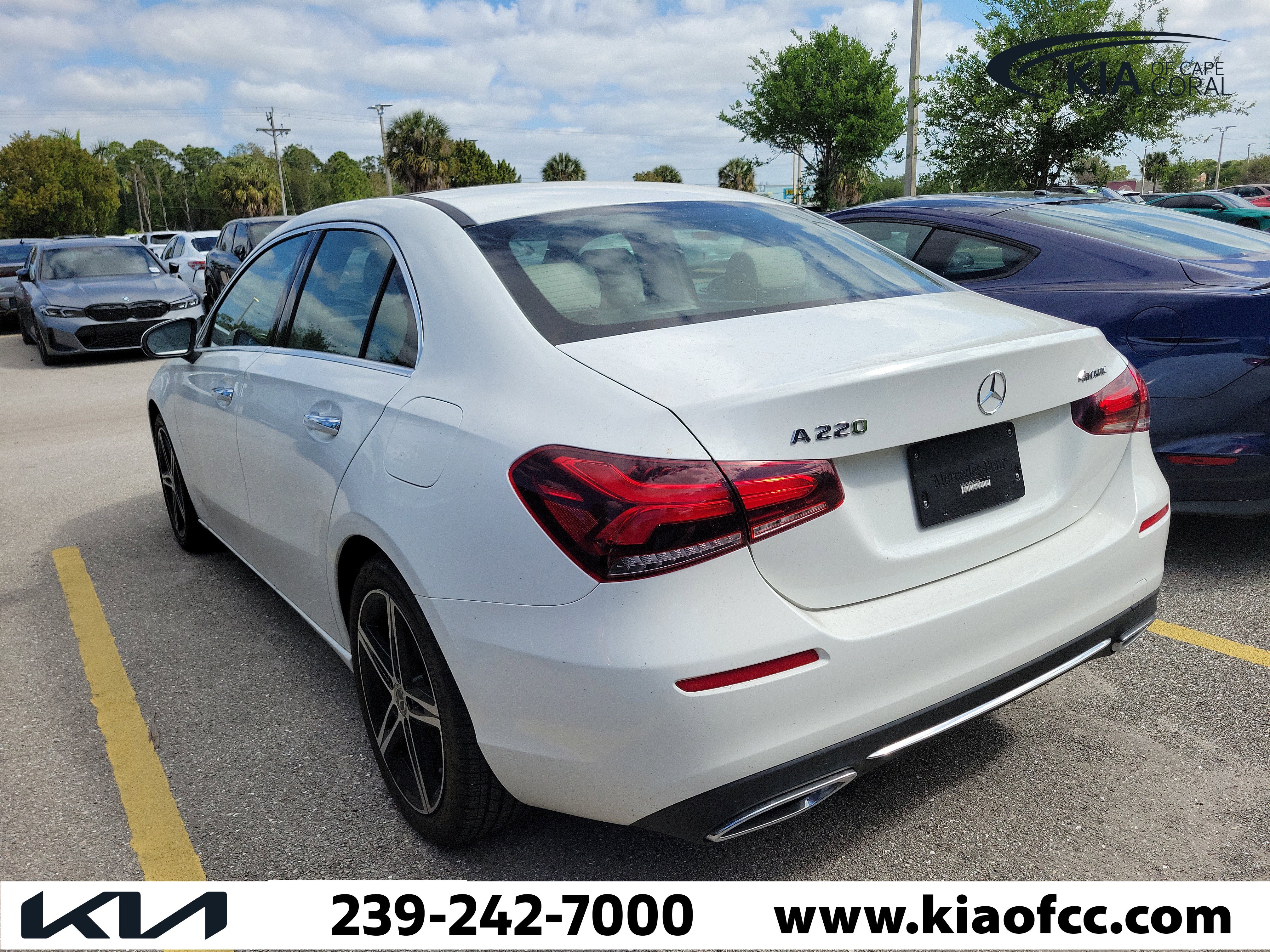 Used 2022 Mercedes-Benz A 220 4MATIC image 4