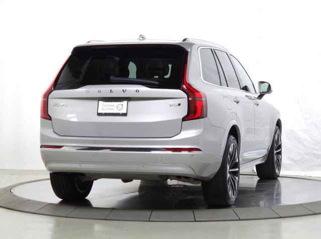 Used 2025 Volvo XC90 B5 Plus image 11
