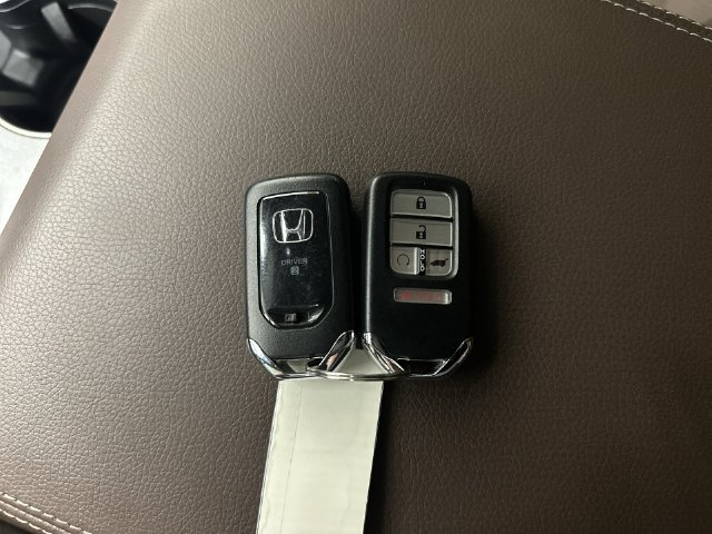 Used 2024 Honda Passport EX-L image 27
