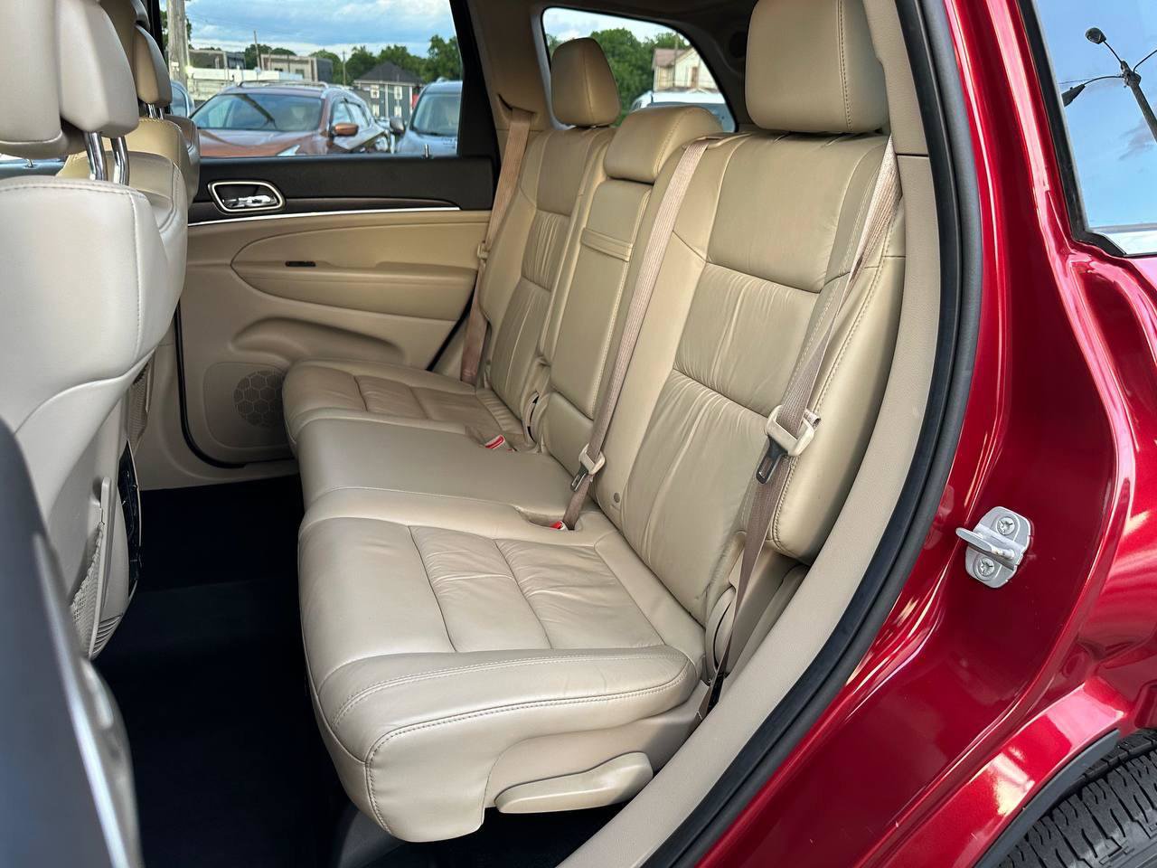 Used 2014 Jeep Grand Cherokee Limited RWD image 23