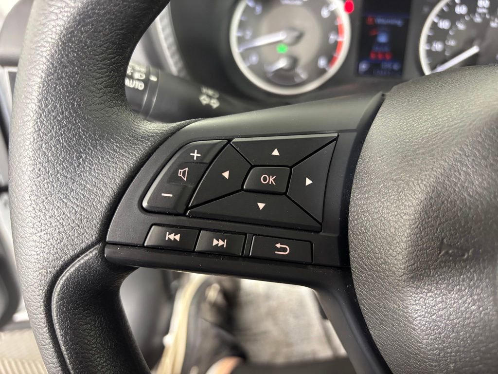 Used 2024 Nissan Sentra S image 16