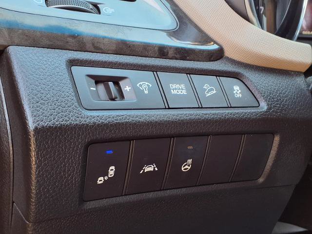 Used 2017 Hyundai Santa Fe Sport w/ 2.0T Ultimate Tech Package 05 image 15