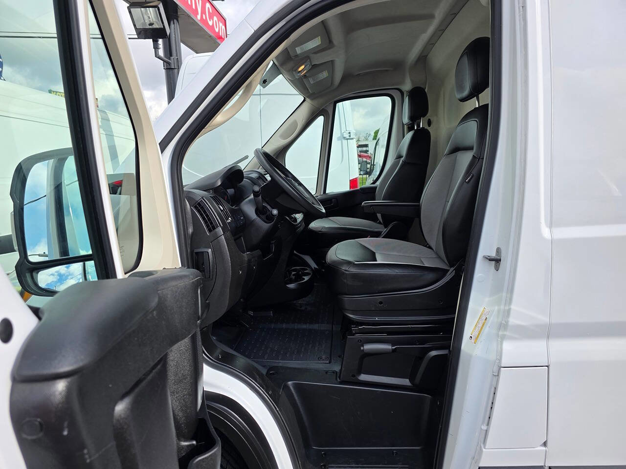 Used 2021 RAM ProMaster 1500 image 14