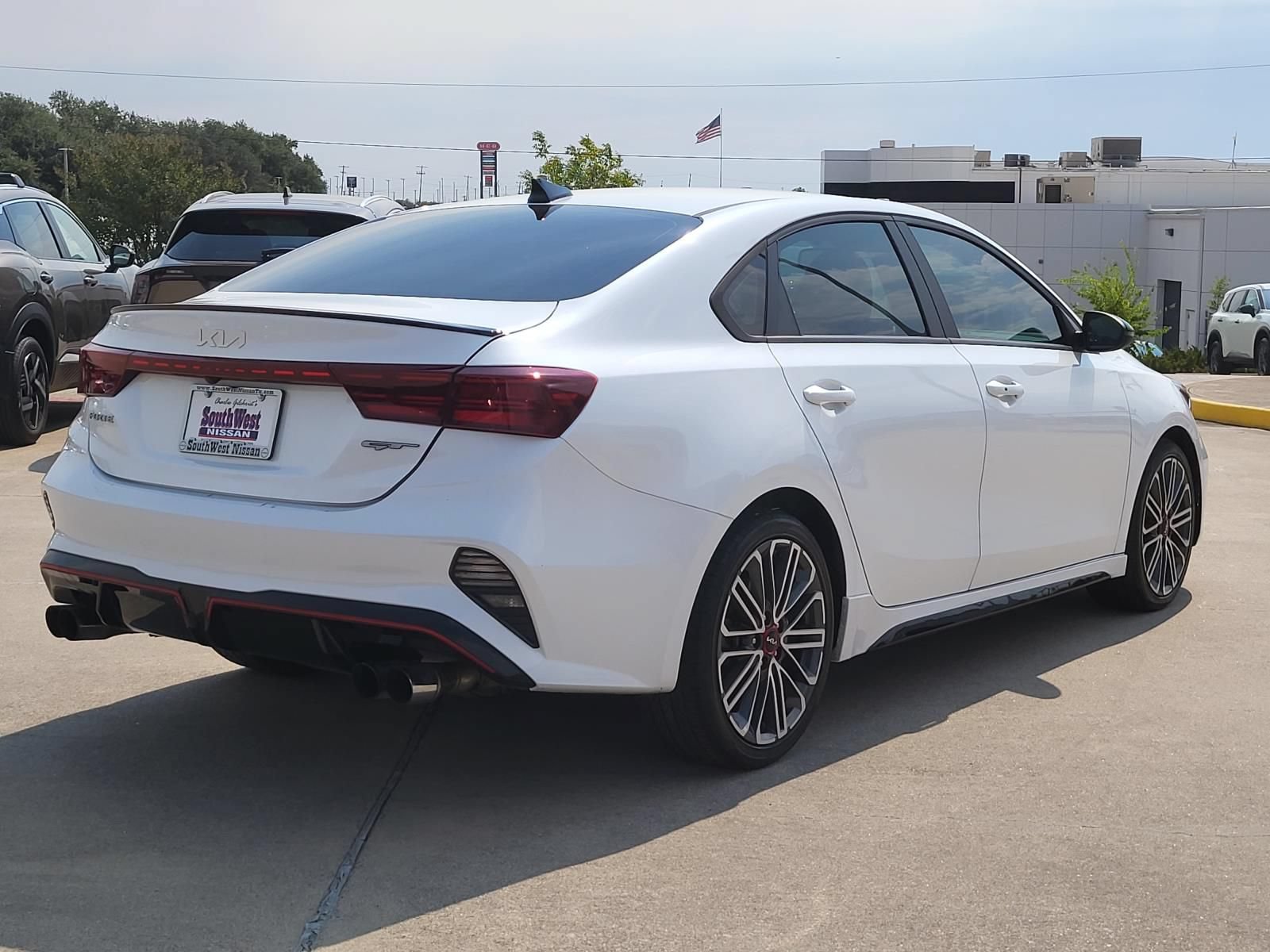 Used 2023 Kia Forte GT FWD image 5