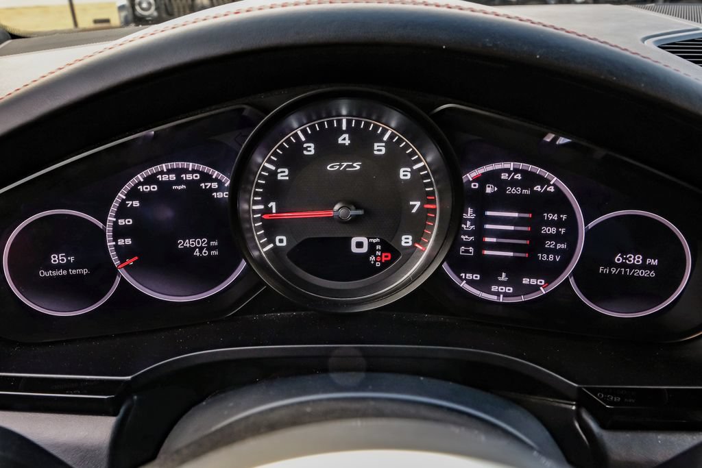 Used 2022 Porsche Cayenne GTS AWD/4WD image 16