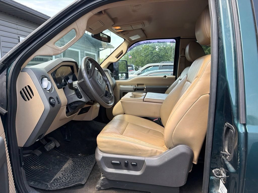 Used 2011 Ford F250 Lariat RWD image 11
