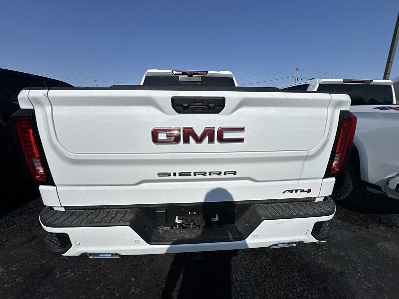 New 2026 GMC Sierra 1500 AT4 w/ Technology Package image 5