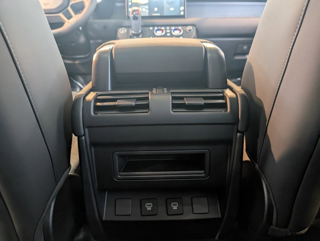 New 2025 Land Rover Defender 110 S image 26