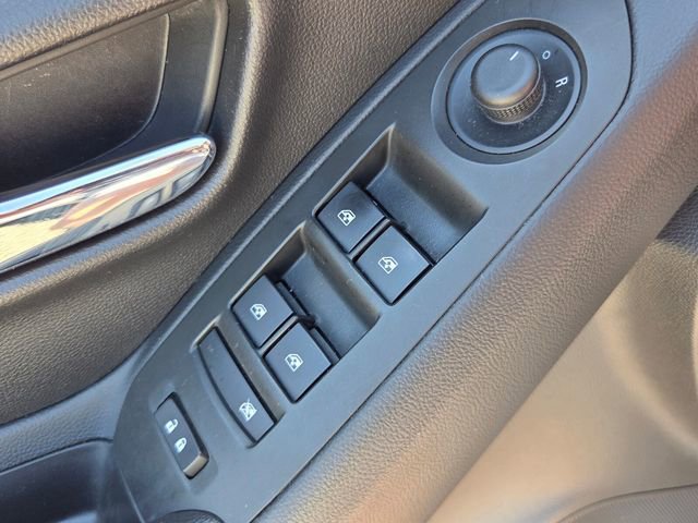 Used 2017 Chevrolet Trax LS image 32