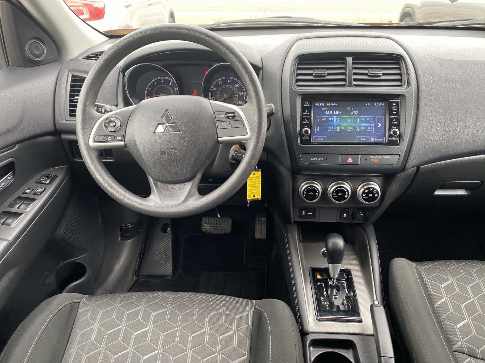 Used 2023 Mitsubishi Outlander Sport ES AWD/4WD image 10
