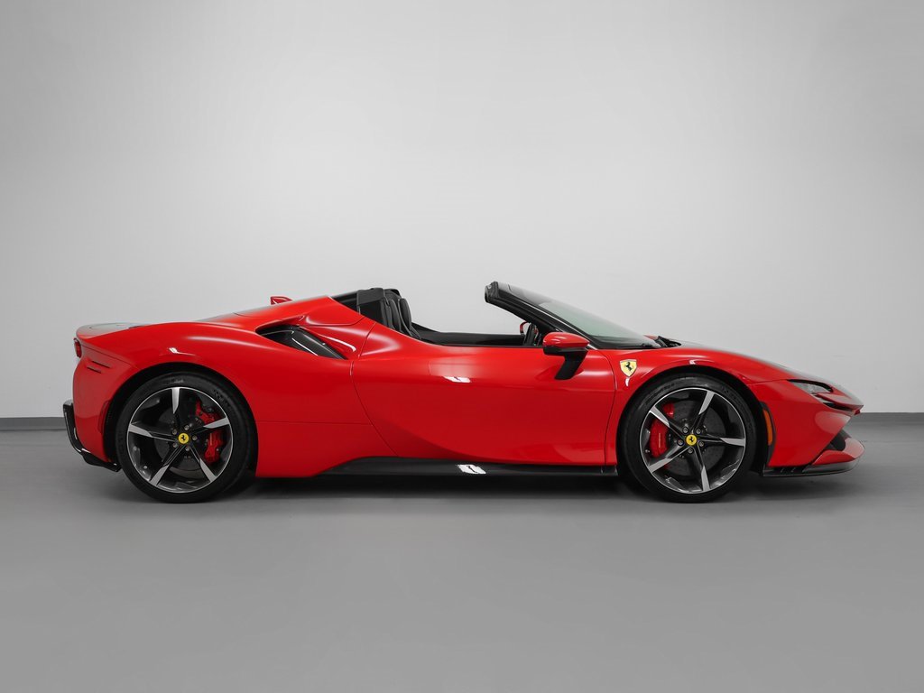 Certified 2023 Ferrari SF90 Spider image 4