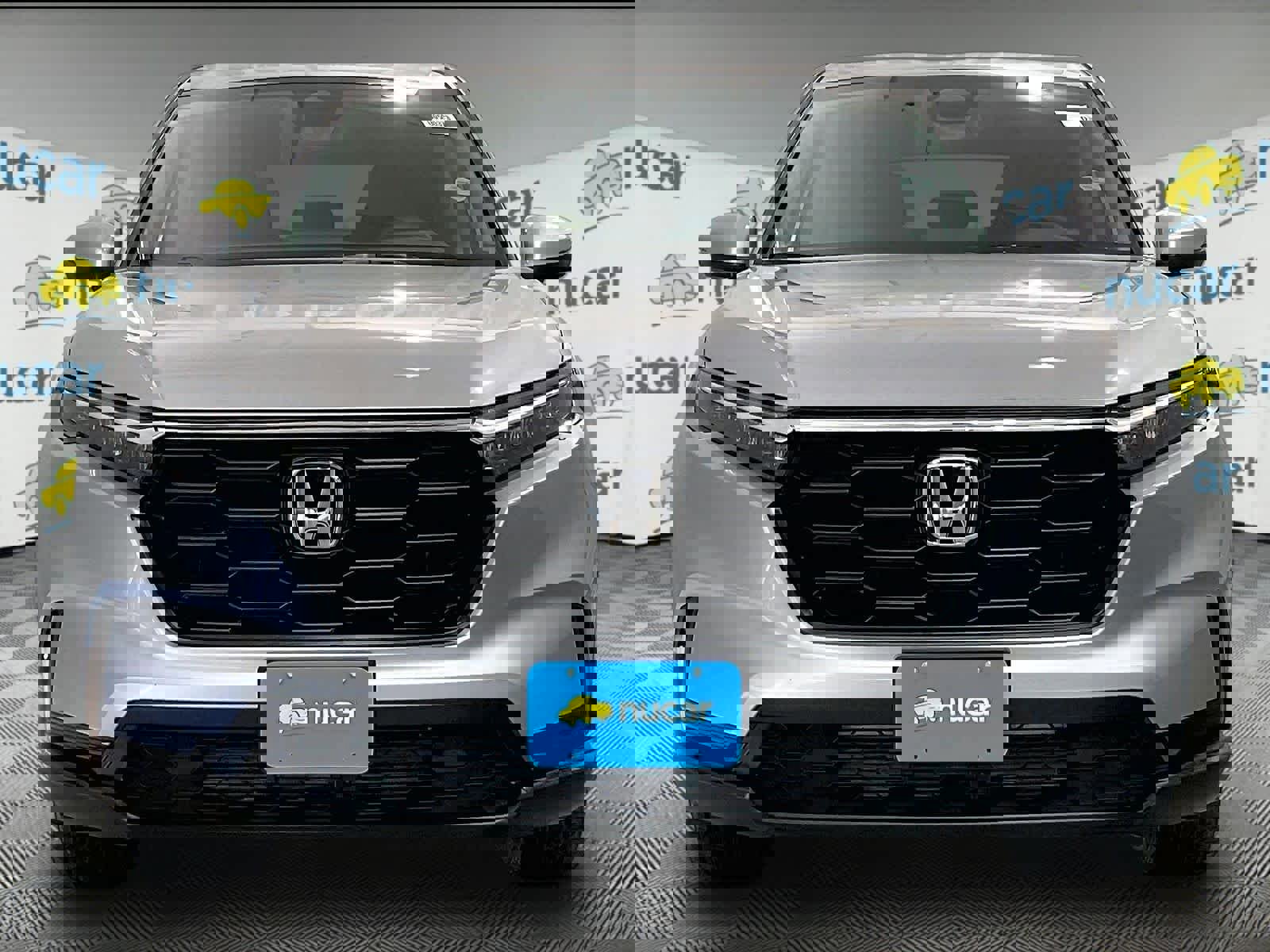 Used 2025 Honda CR-V LX image 2