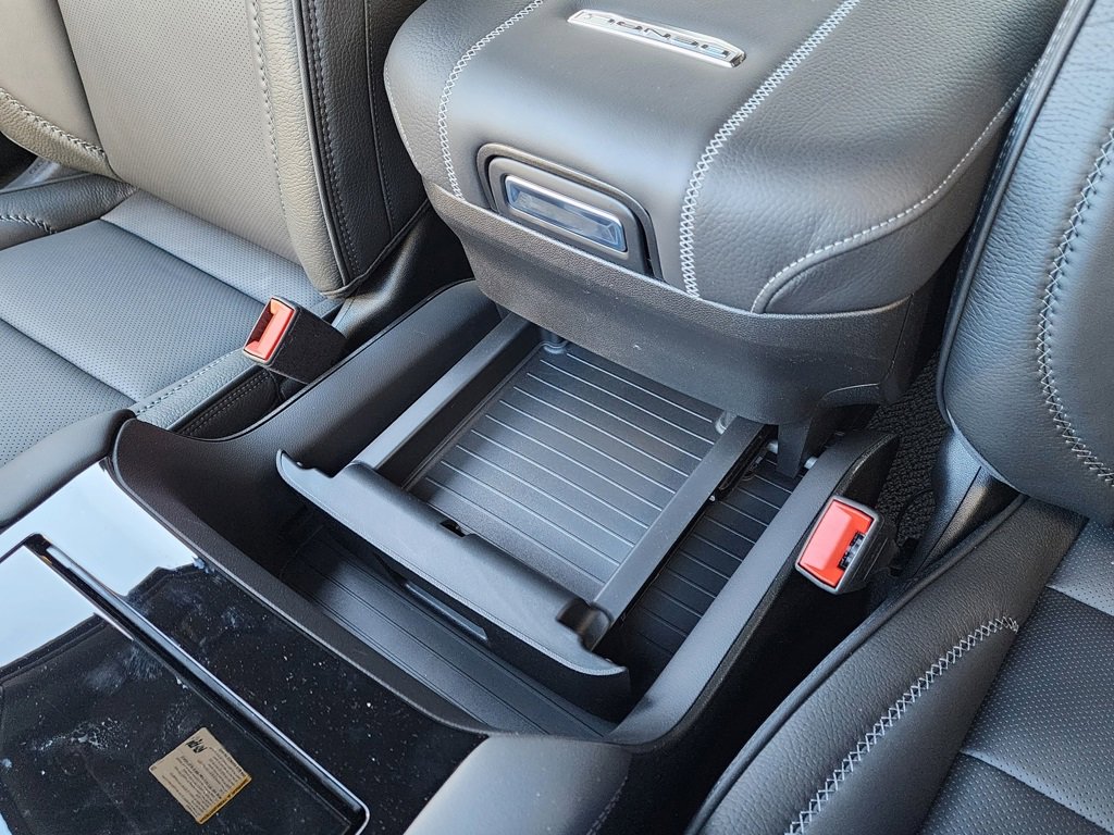 New 2026 GMC Yukon Denali image 37