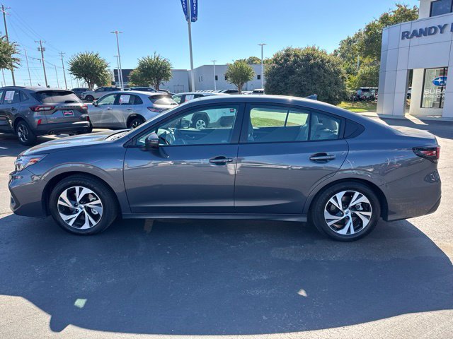 Used 2025 Subaru Legacy Premium AWD/4WD image 2