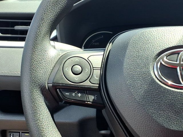 Used 2024 Toyota RAV4 LE AWD/4WD image 18