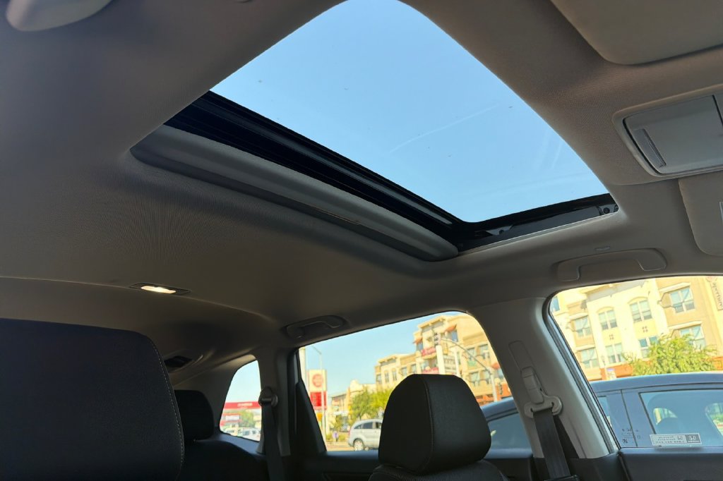 Certified 2024 Honda CR-V EX image 21