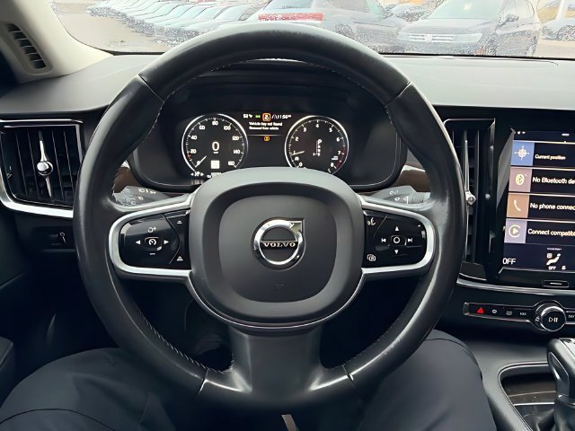 Used 2018 Volvo S90 T5 Momentum w/ Convenience Package FWD image 23