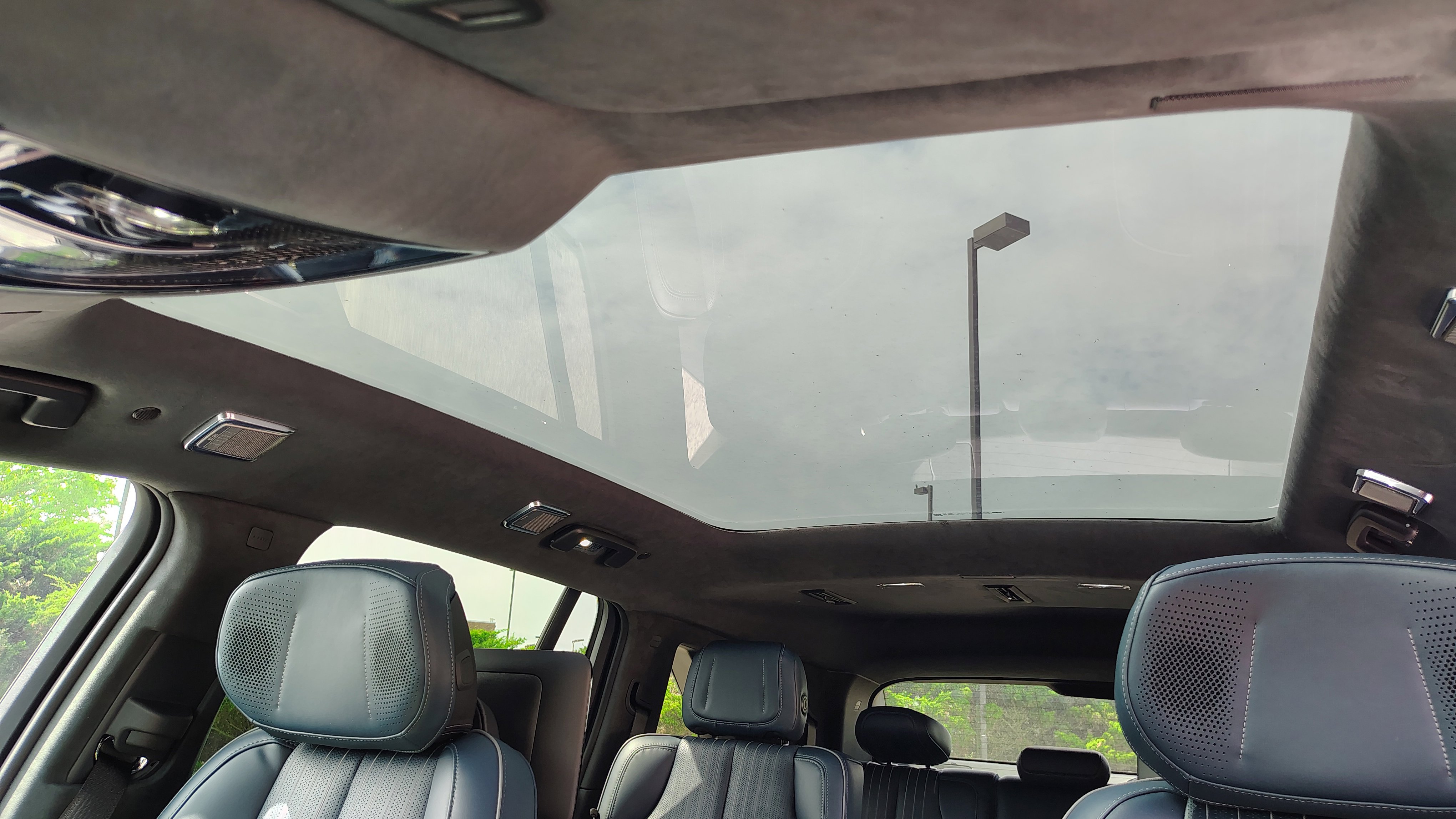 New 2025 Cadillac Escalade IQ Luxury 2 image 32