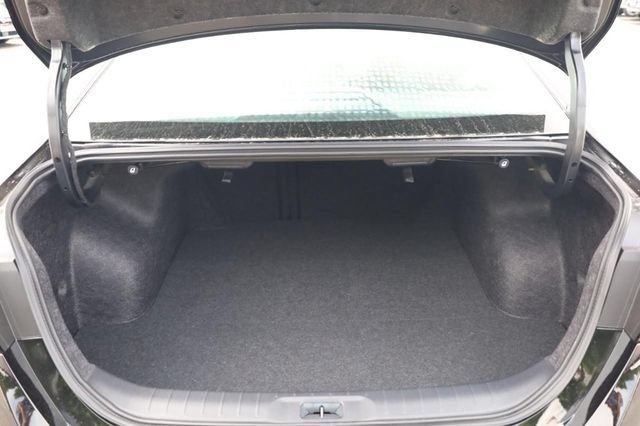 New 2026 Nissan Altima 2.5 SV w/ SV Premium Package FWD image 7